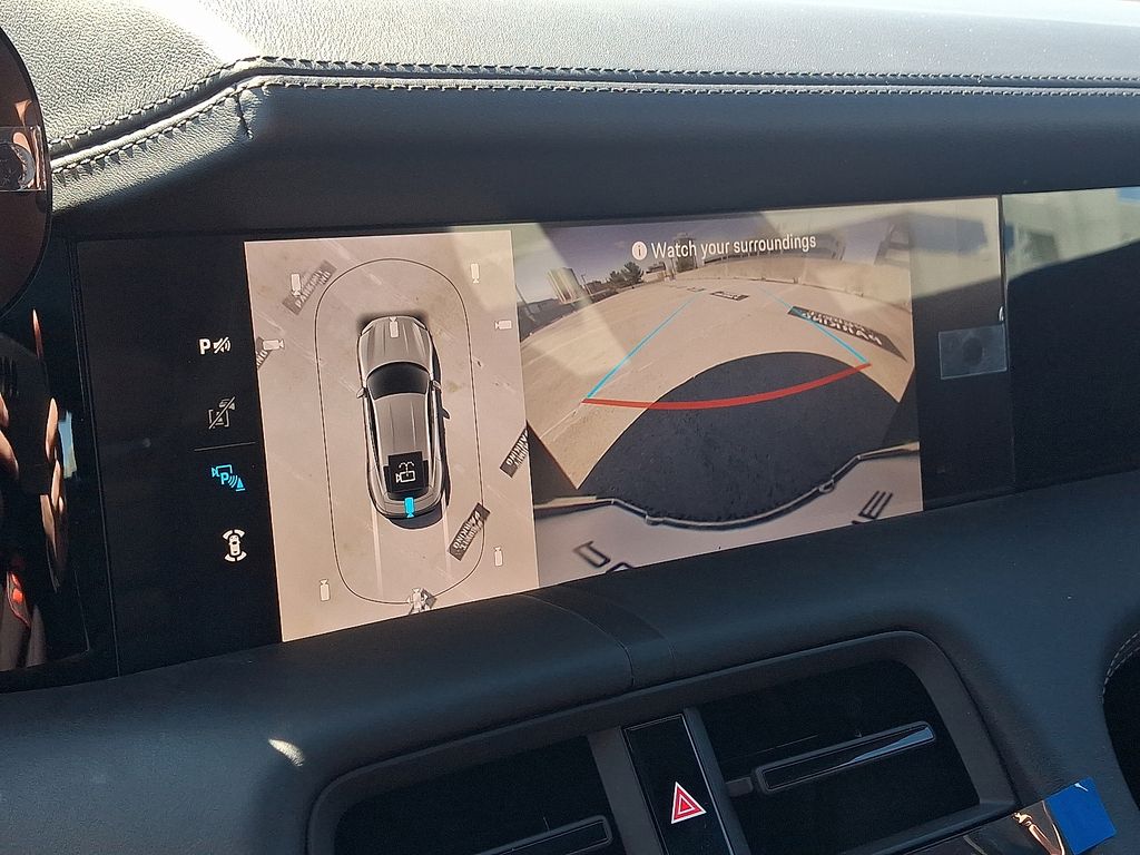 Thumbnail: 2026 Porsche Taycan - 21