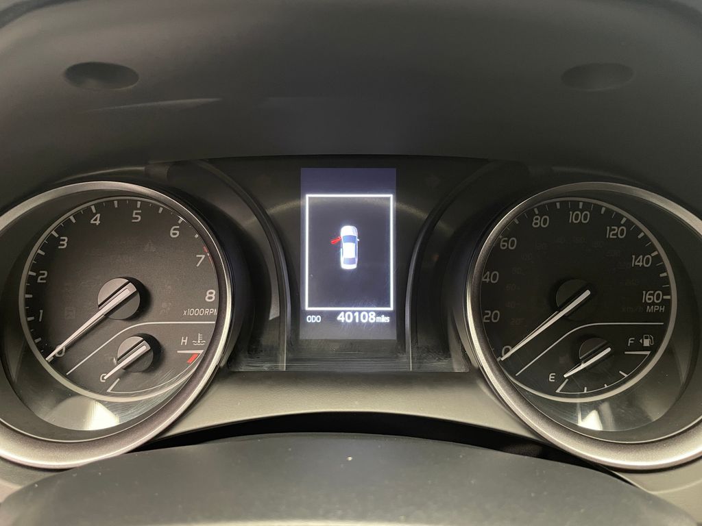 2023 Toyota Camry SE 24