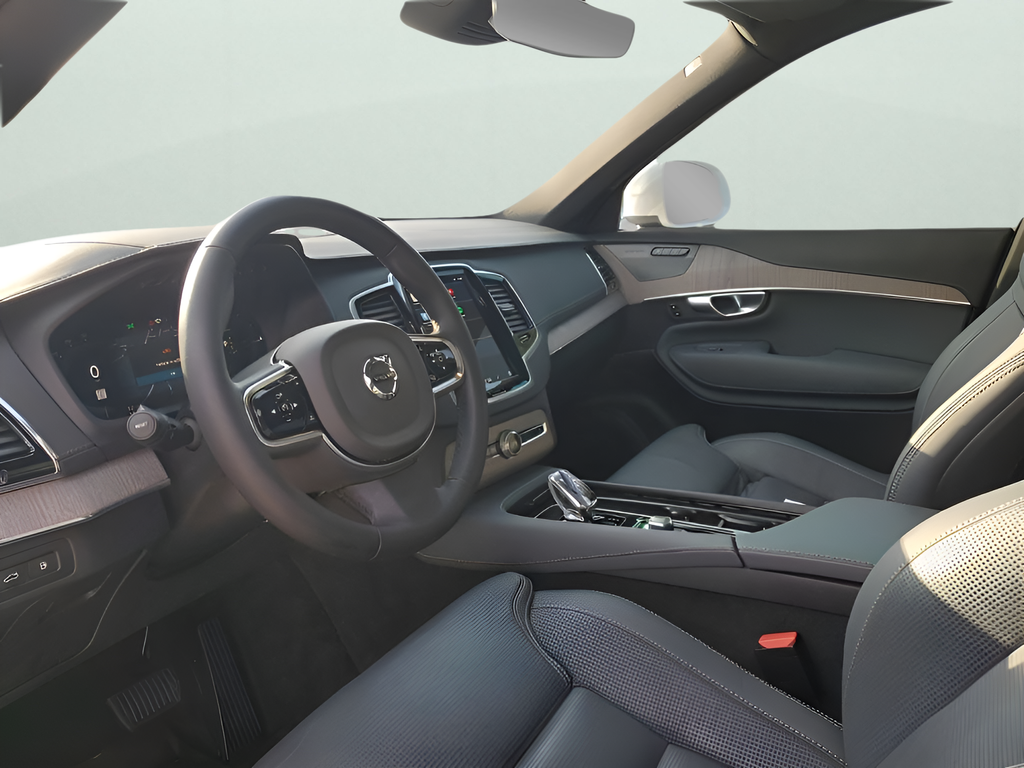 Used Car 2024 Volvo Xc90 Recharge Plug-in Hybrid  Ultimate For Sale Under $50,000 In Austin, Texas