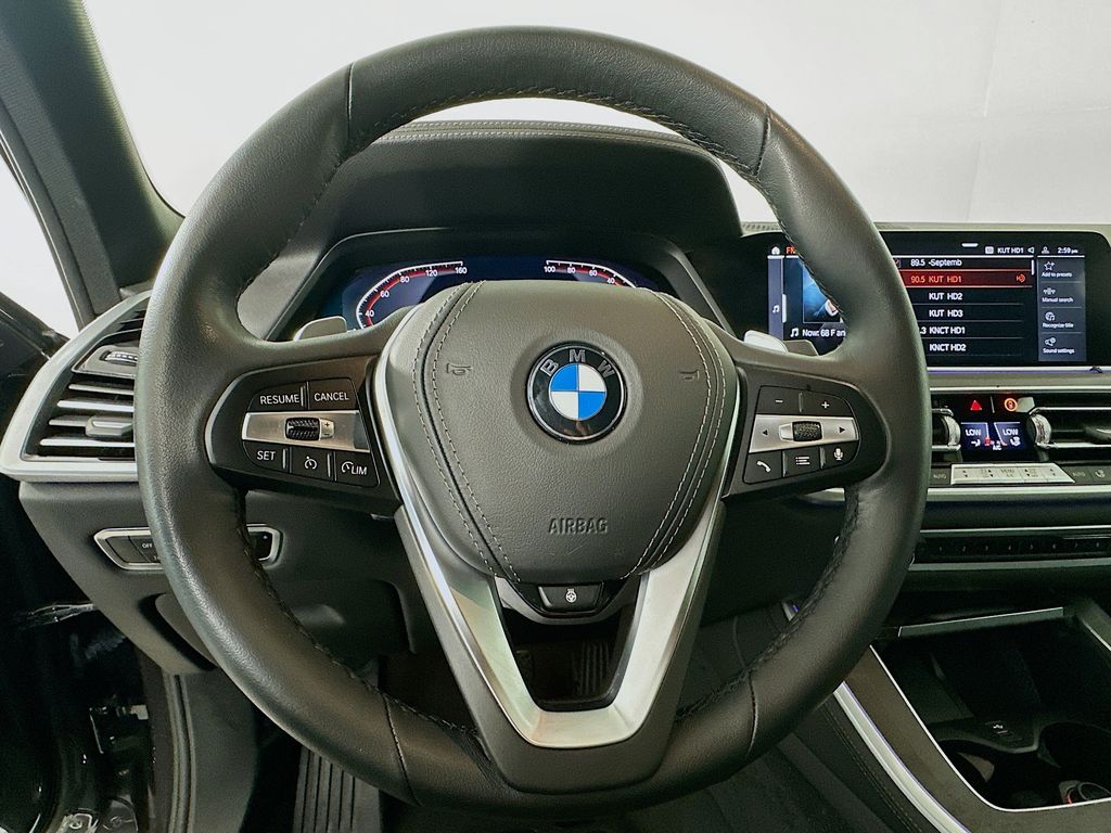 Thumbnail: 2023 BMW X5 - 11