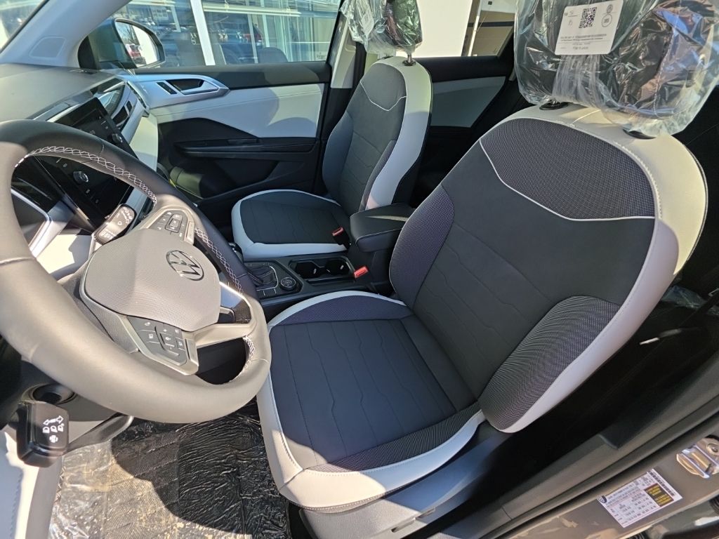 2026 Volkswagen Taos 1.5T SE Gray at Sutliff Volkswagen