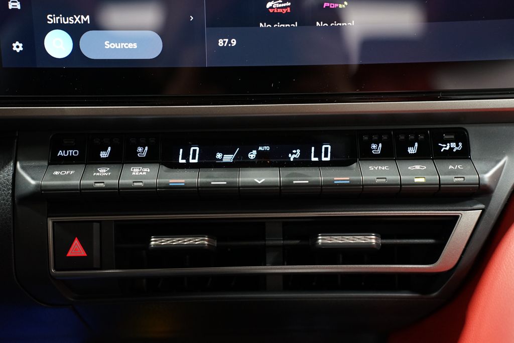 2025 Toyota Camry XSE 22