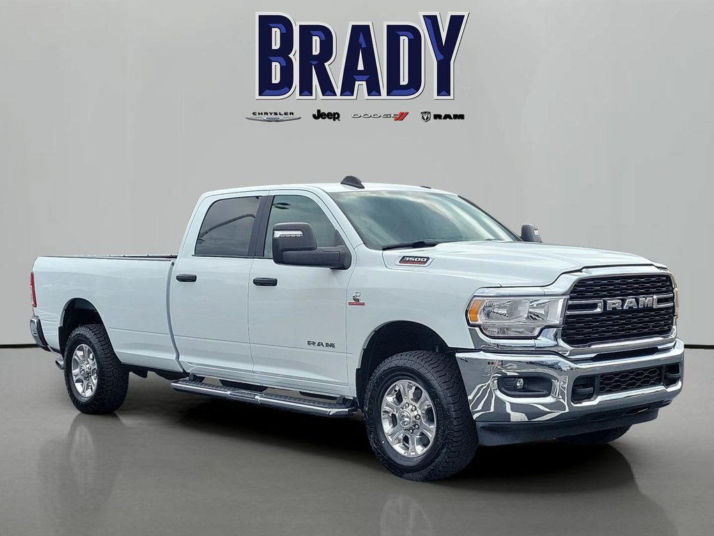 Bright White Clearcoat 2024 RAM 3500 Big Horn Crew Cab LB 4WD Pickup Truck Four-Wheel Drive 6-Speed Automatic