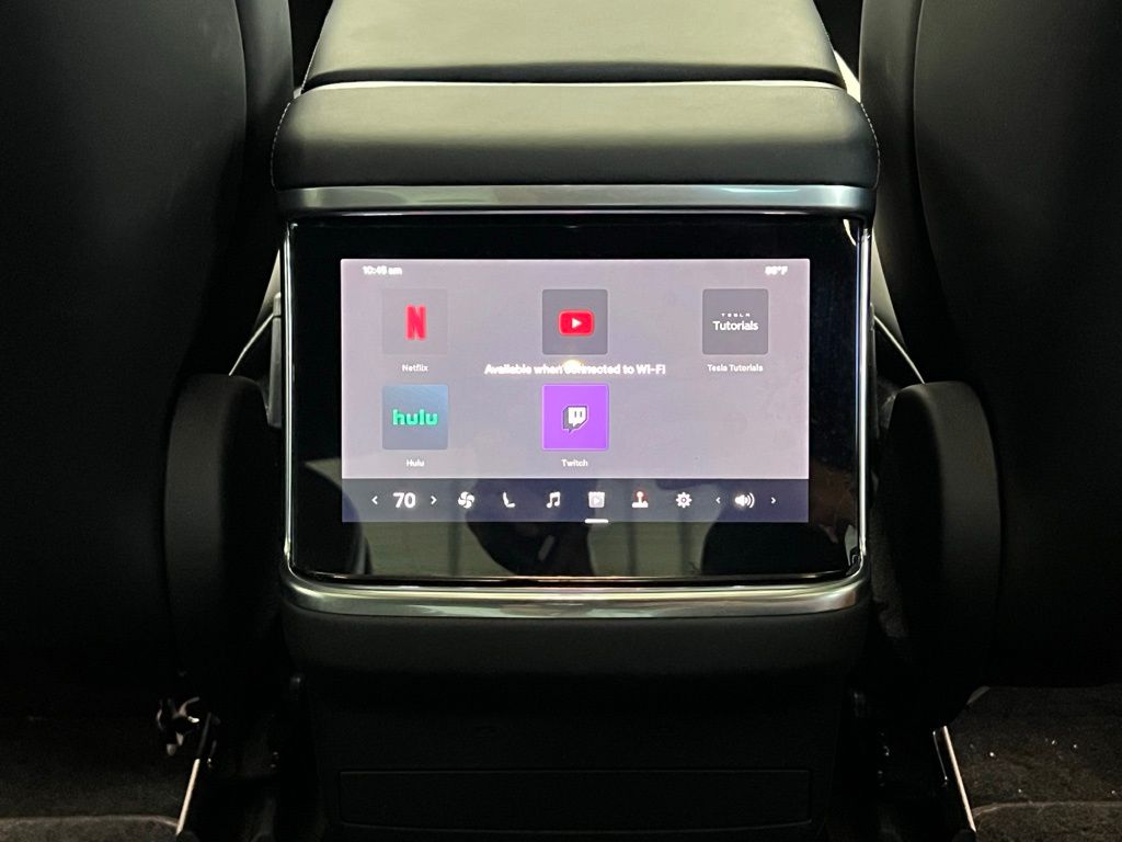 Thumbnail: 2023 Tesla Model X - 13