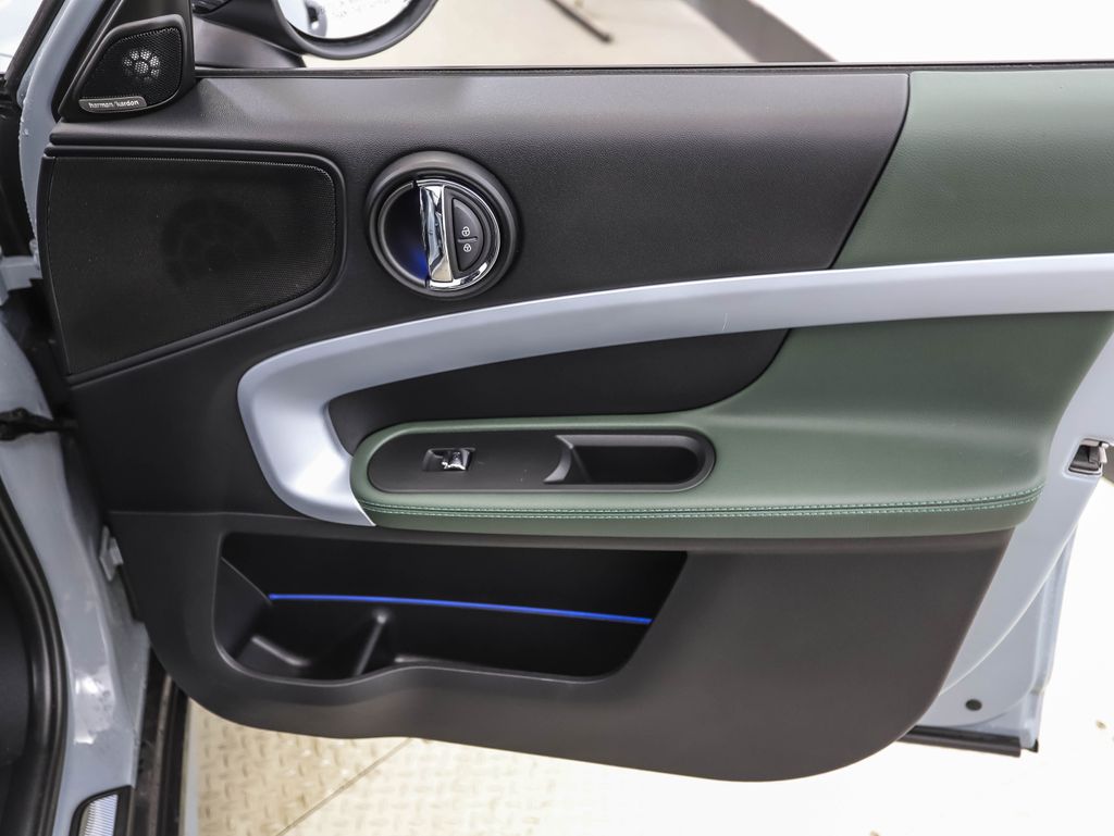 Thumbnail: 2023 MINI Cooper Countryman - 29