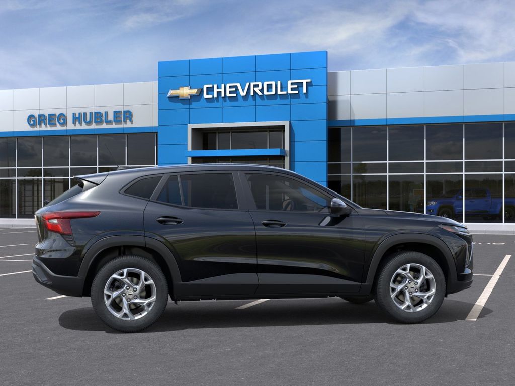 View vehicle photo 5