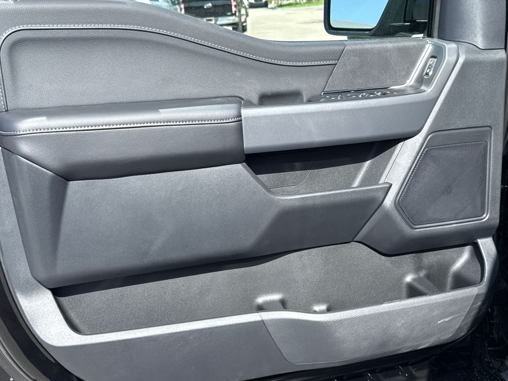 New 2026 Black Ford XLT image 18