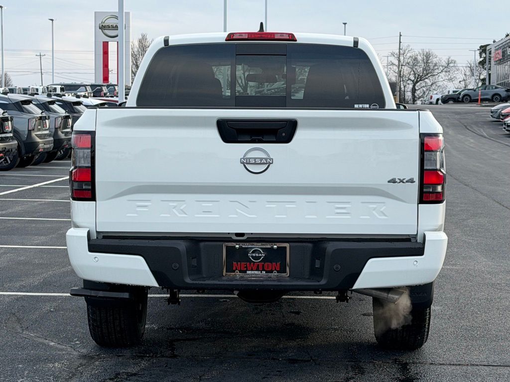 View vehicle photo 5
