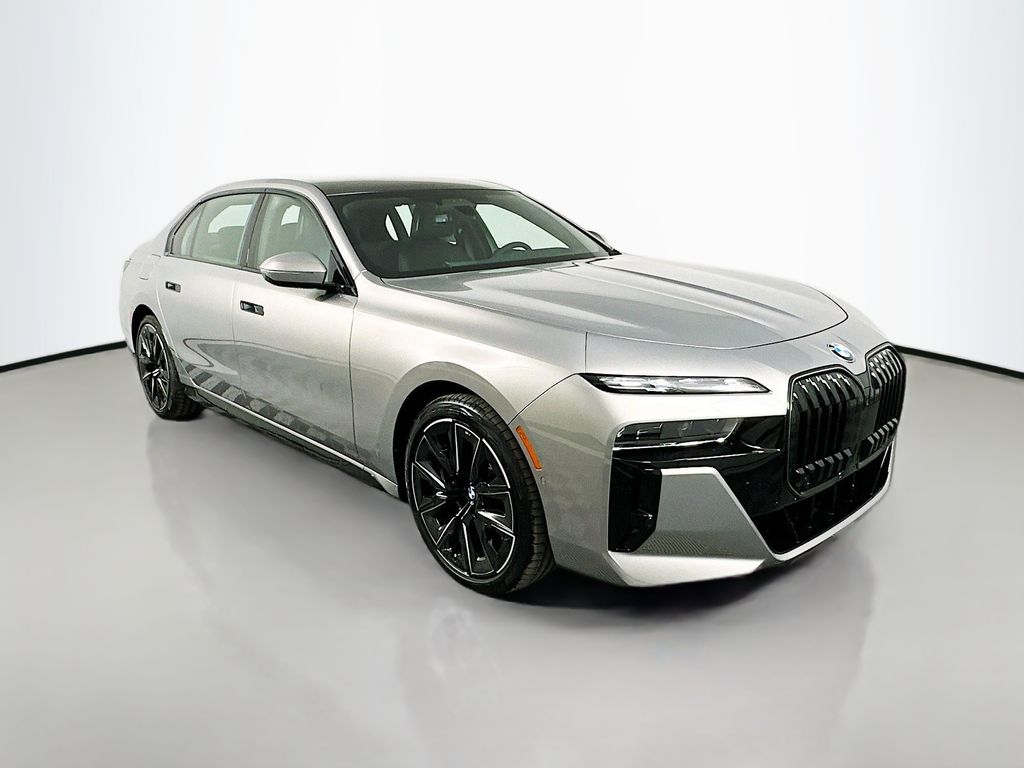 Thumbnail: 2025 BMW 7 Series - 3
