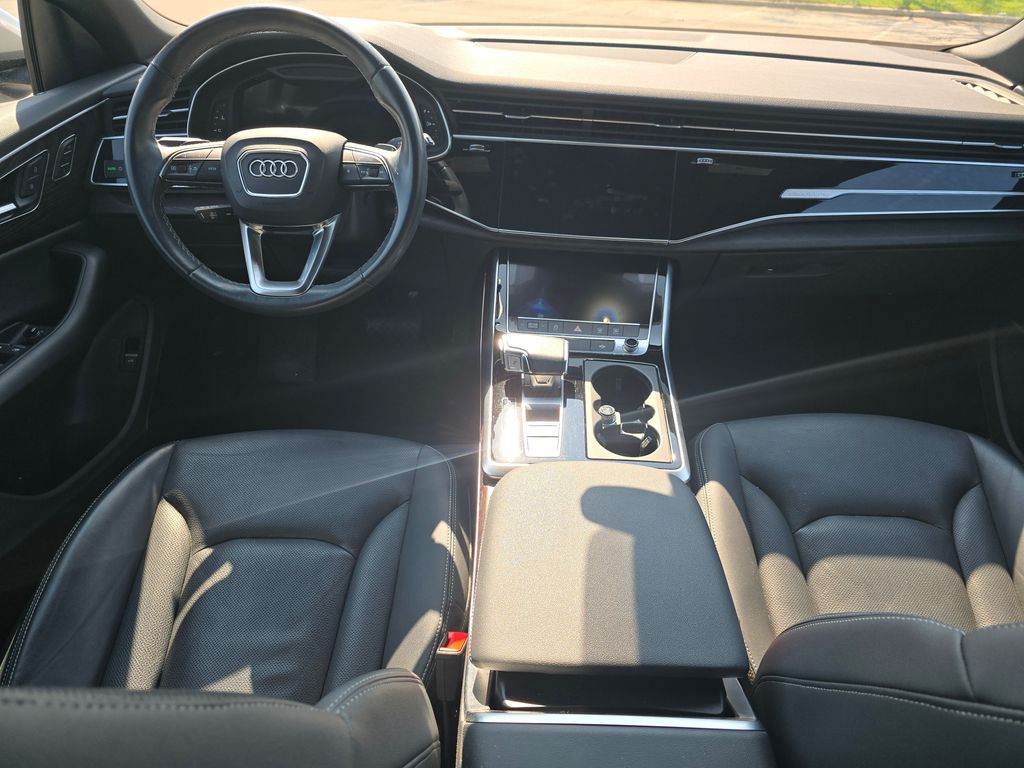 Used 2021  Audi 55 Premium Plus image 21