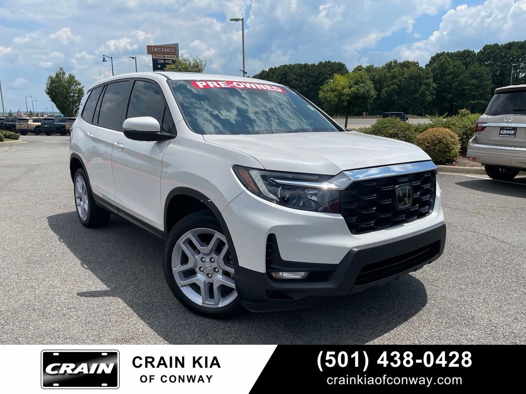 Platinum White Pearl 2025 Honda Passport SUV / Crossover All-Wheel Drive 9-Speed Automatic
