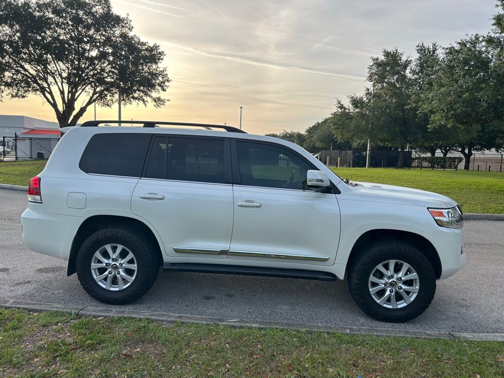 Thumbnail: 2019 Toyota Land Cruiser - 7