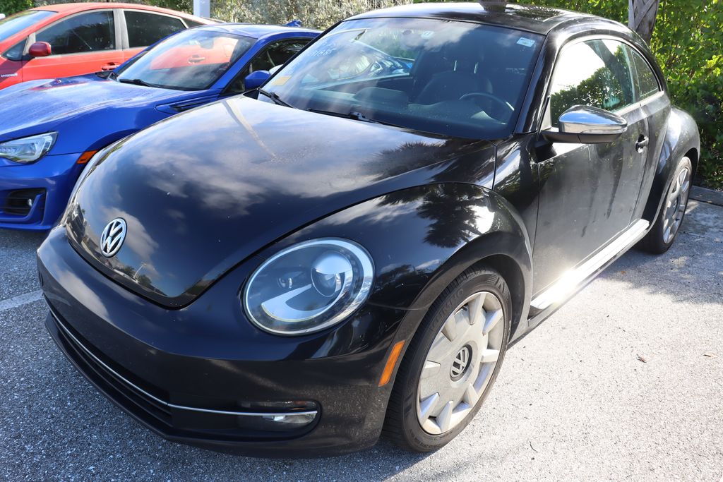 Thumbnail: 2013 Volkswagen Beetle - 2