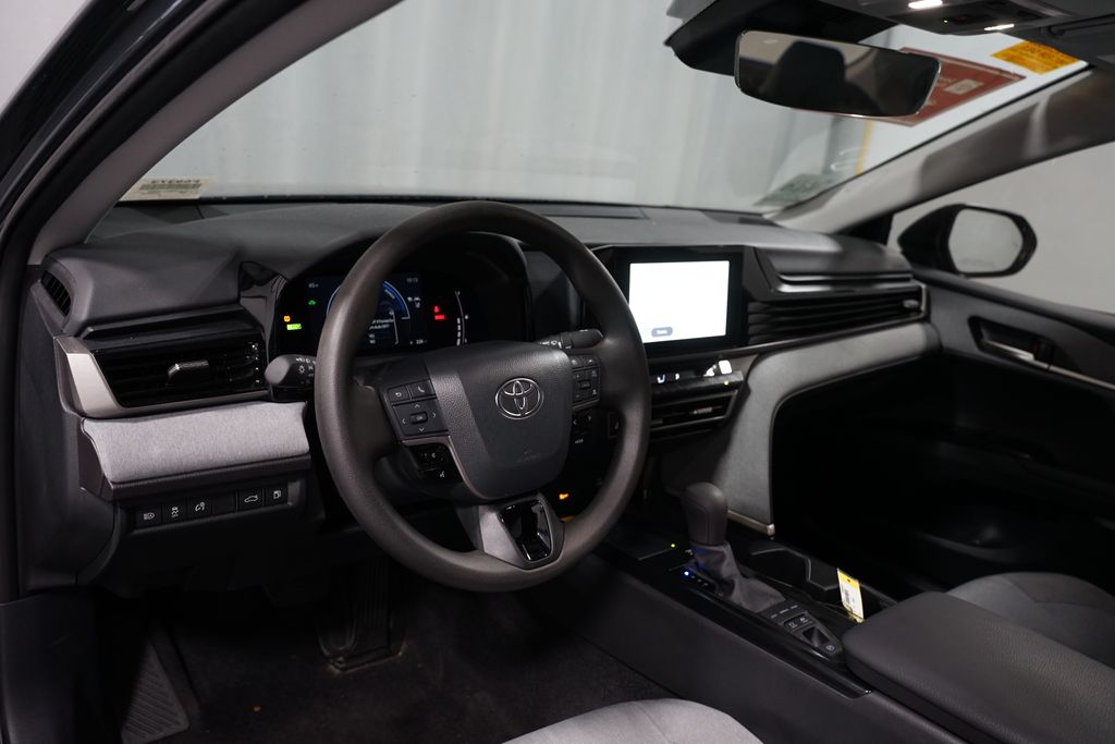 Thumbnail: 2025 Toyota Camry - 7