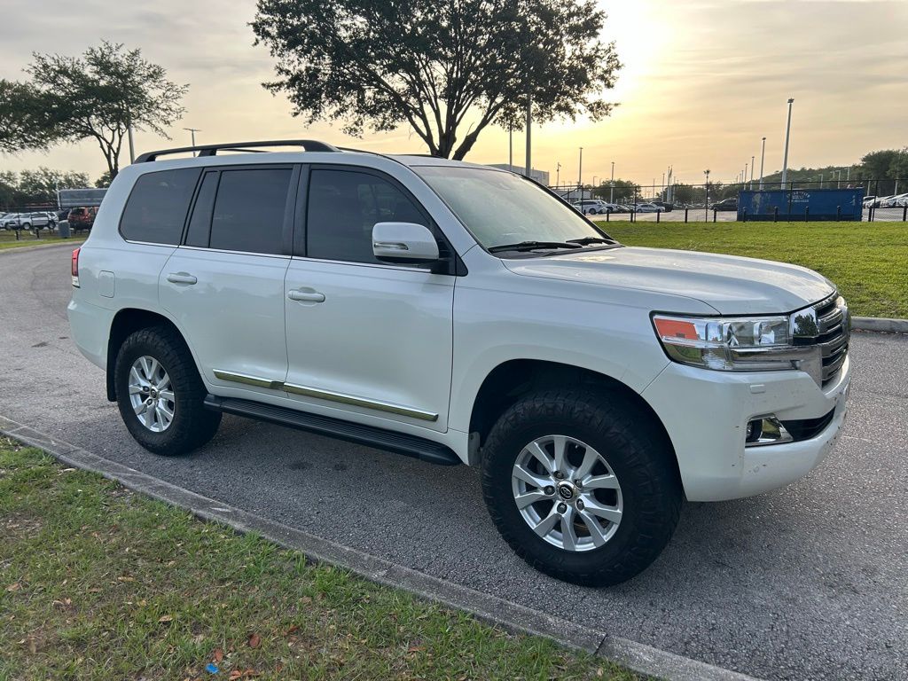 Thumbnail: 2019 Toyota Land Cruiser - 8