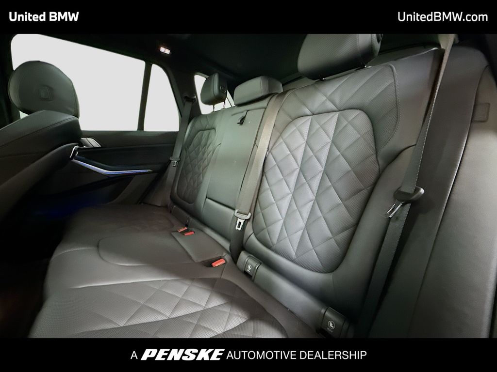 Thumbnail: 2025 BMW X5 - 13
