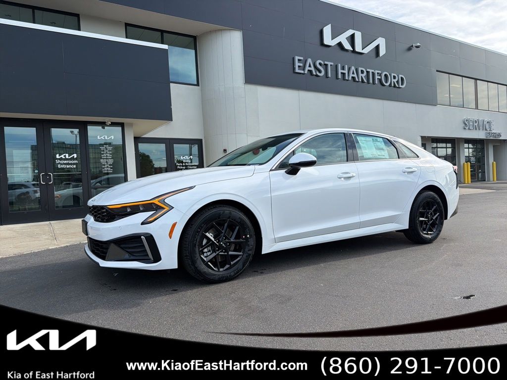 2026 Kia Optima LXS FWD's photo