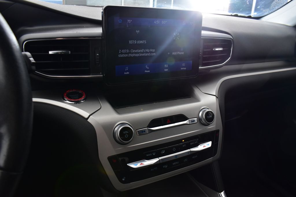 2022 Ford Explorer XLT 17