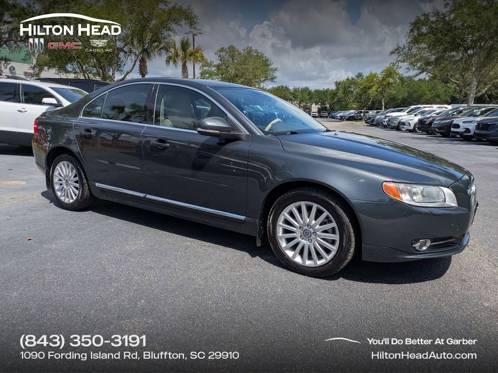 Savile Gray Metallic 2013 Volvo S80 3.2 Sedan Front-Wheel Drive 6-Speed Automatic