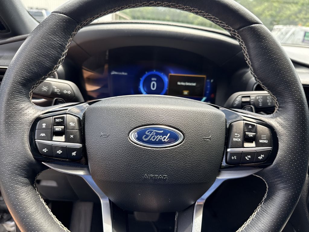 Used 2022 Ford Explorer SUV
