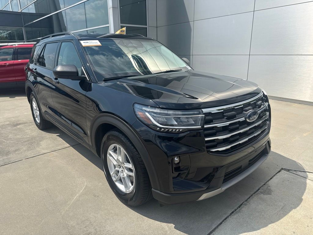 Agate Black Metallic 2026 Ford Explorer SUV / Crossover Rear-Wheel Drive Automatic