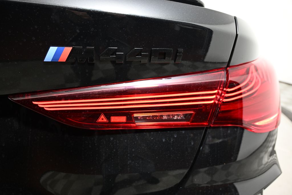 Thumbnail: 2026 BMW 4 Series - 11