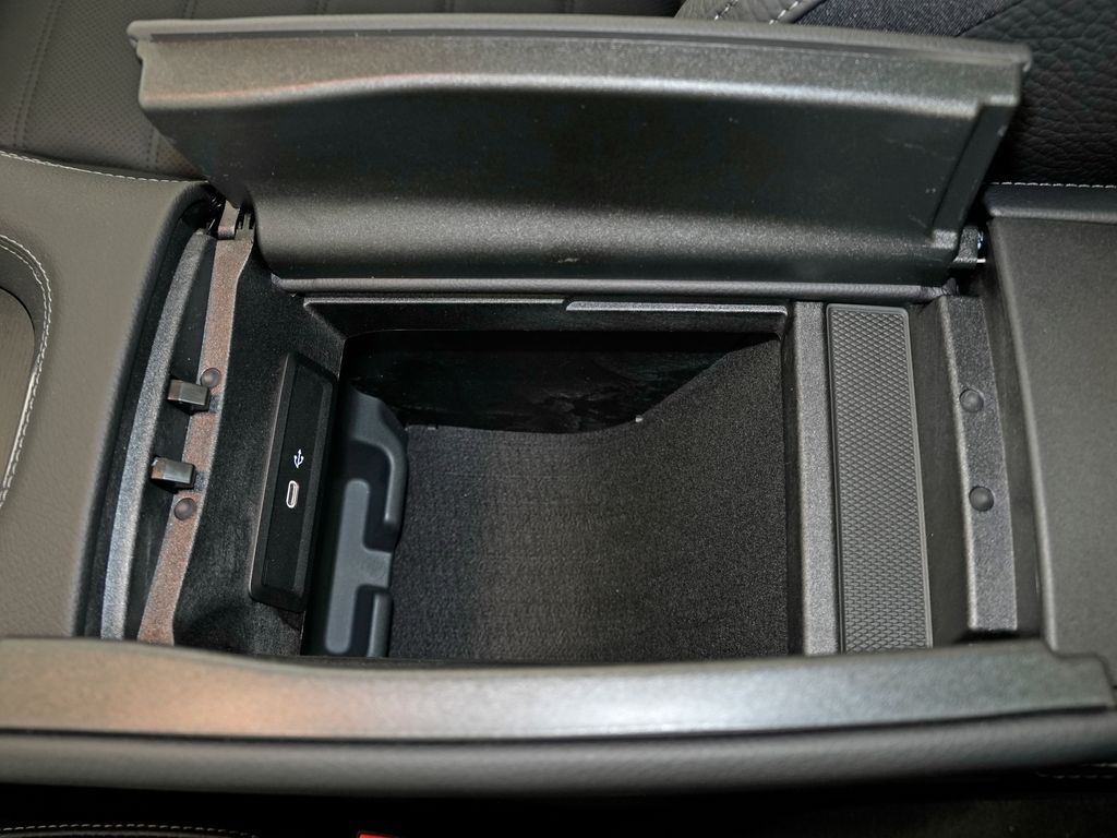 new 2026 Mercedes-Benz GLS car, priced at $97,450