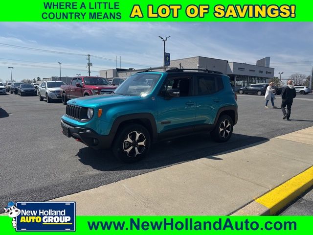 Bikini Metallic Clearcoat 2022 Jeep Renegade Trailhawk 4WD SUV / Crossover Four-Wheel Drive 9-Speed Automatic