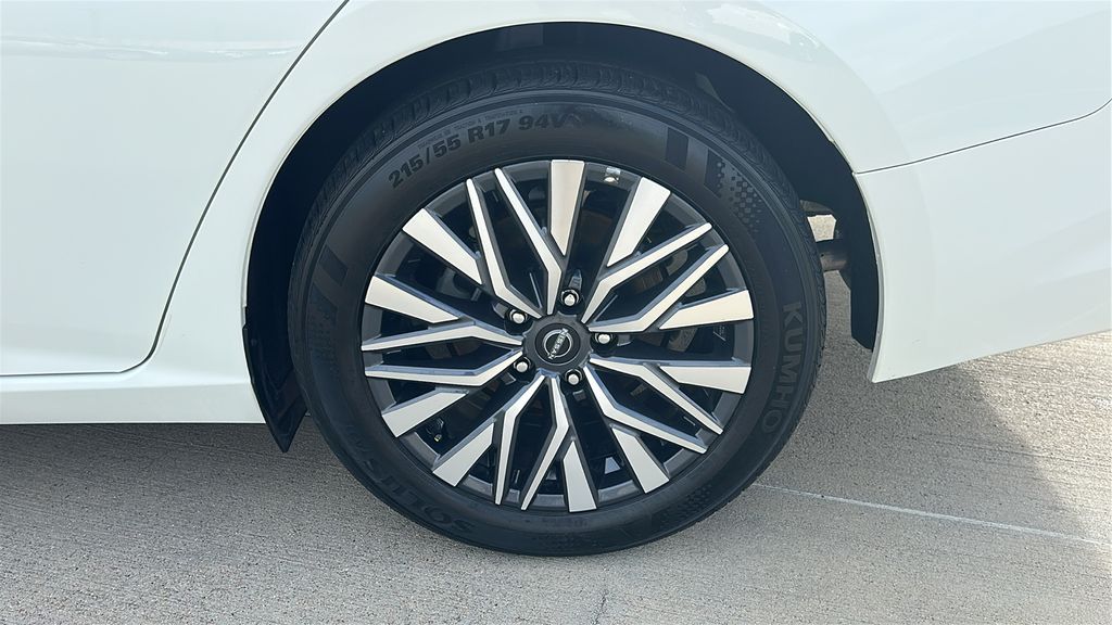 2025 Nissan Altima 2.5 SV White at DeMontrond Auto Country