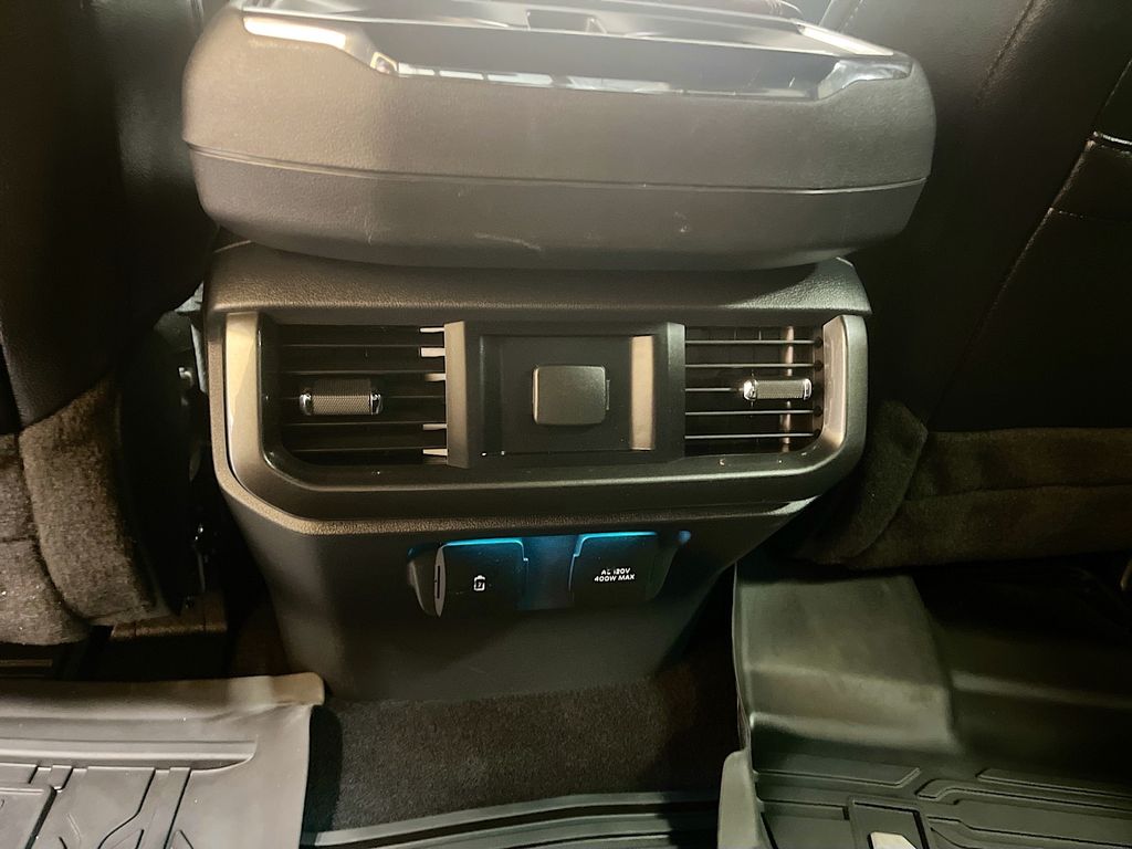 Used 2023 Black Ford Lariat image 26