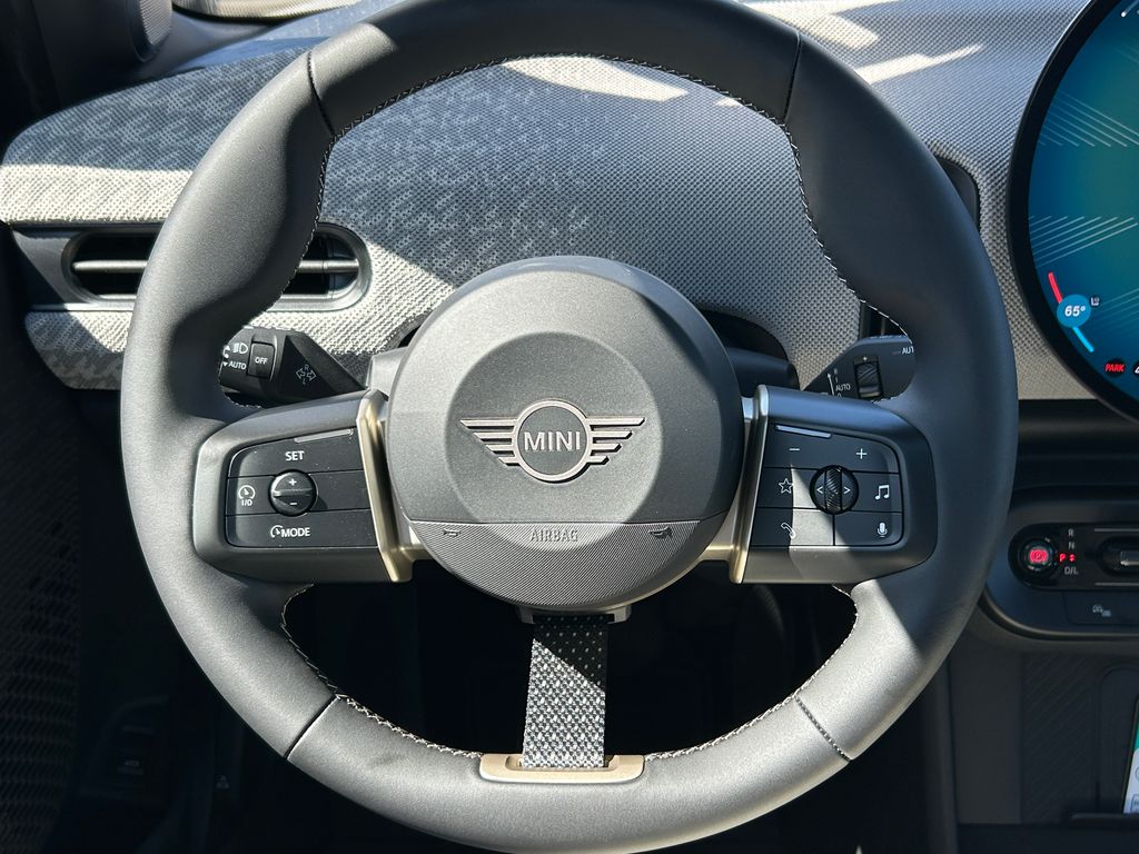 Thumbnail: 2026 MINI Cooper - 18