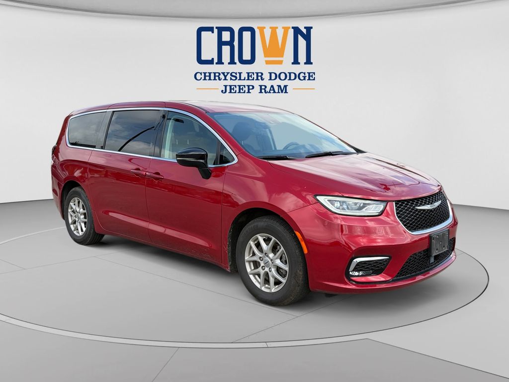 2024 Chrysler Pacifica Touring L FWD