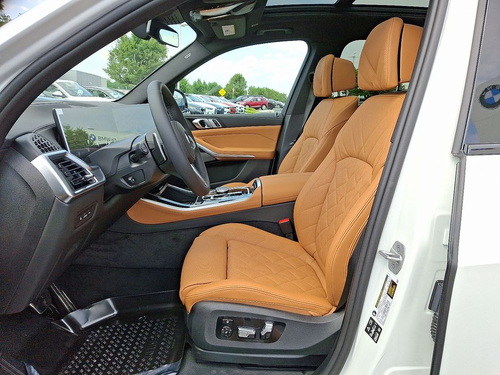 Thumbnail: 2026 BMW X5 - 6