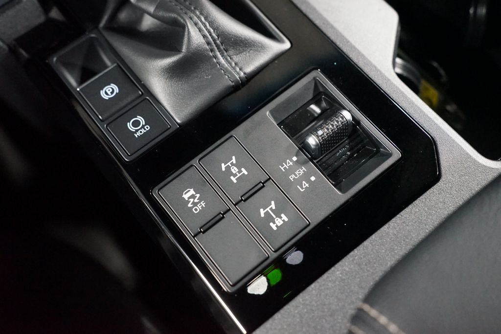 Thumbnail: 2025 Toyota Land Cruiser - 23