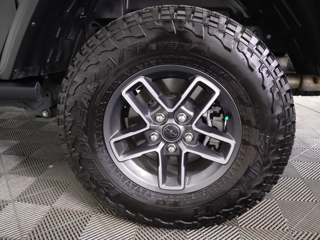 Thumbnail: 2024 Jeep Gladiator - 31