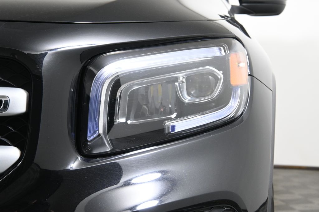 2021 Mercedes-Benz GLB 250 10