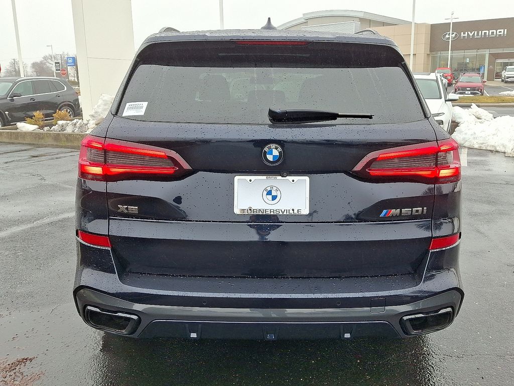 Thumbnail: 2022 BMW X5 - 5