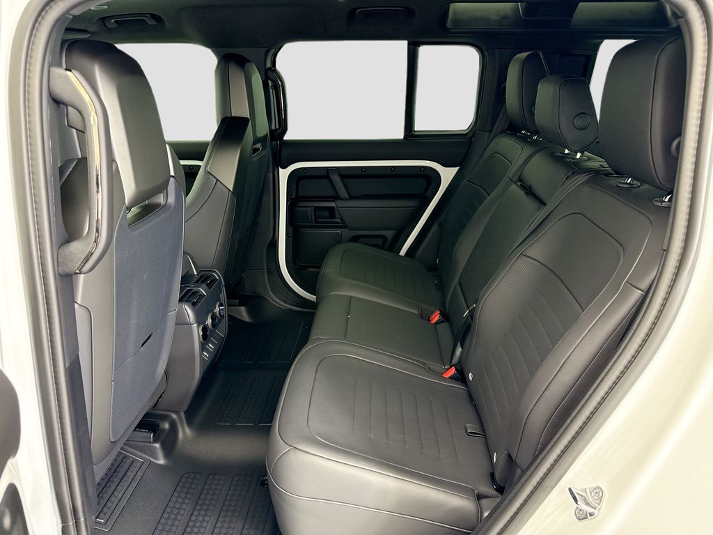Thumbnail: 2026 Land Rover Defender - 20