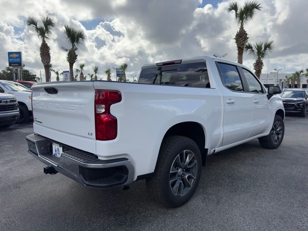 2025 Chevrolet Silverado 1500 LT 8