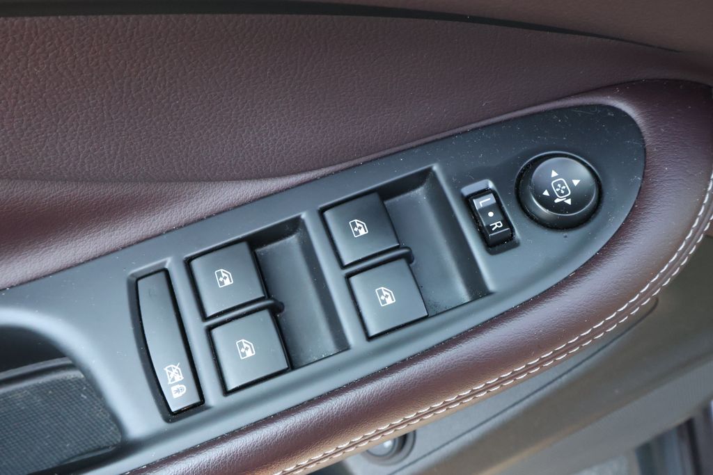 Thumbnail: 2017 Buick Envision - 12