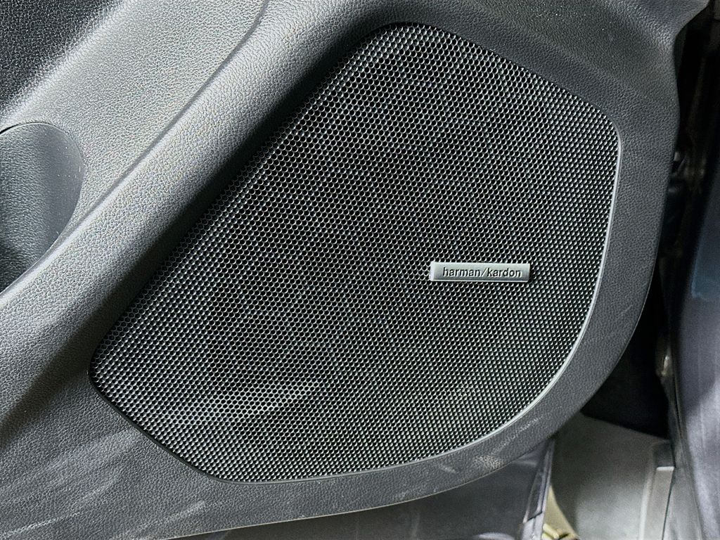 2021 Subaru Ascent Limited 19