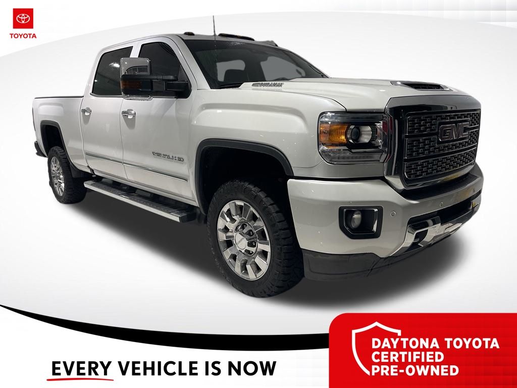 2019 GMC Sierra 2500HD Denali 4WD photo