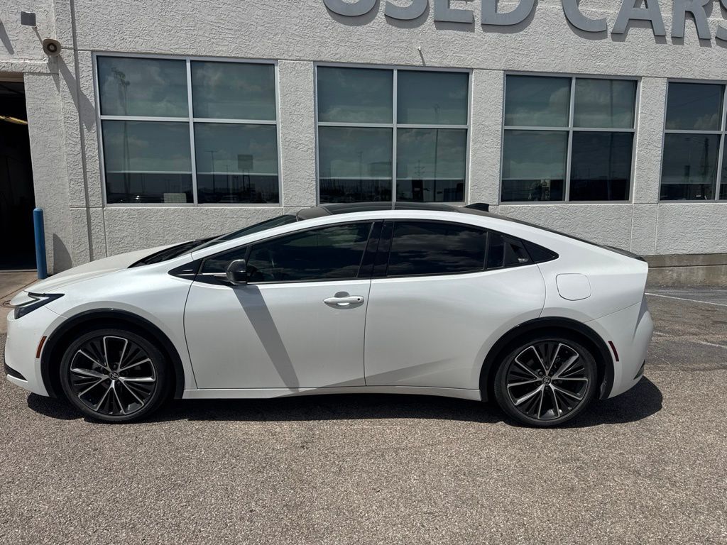 2023 Toyota Prius XLE - 0