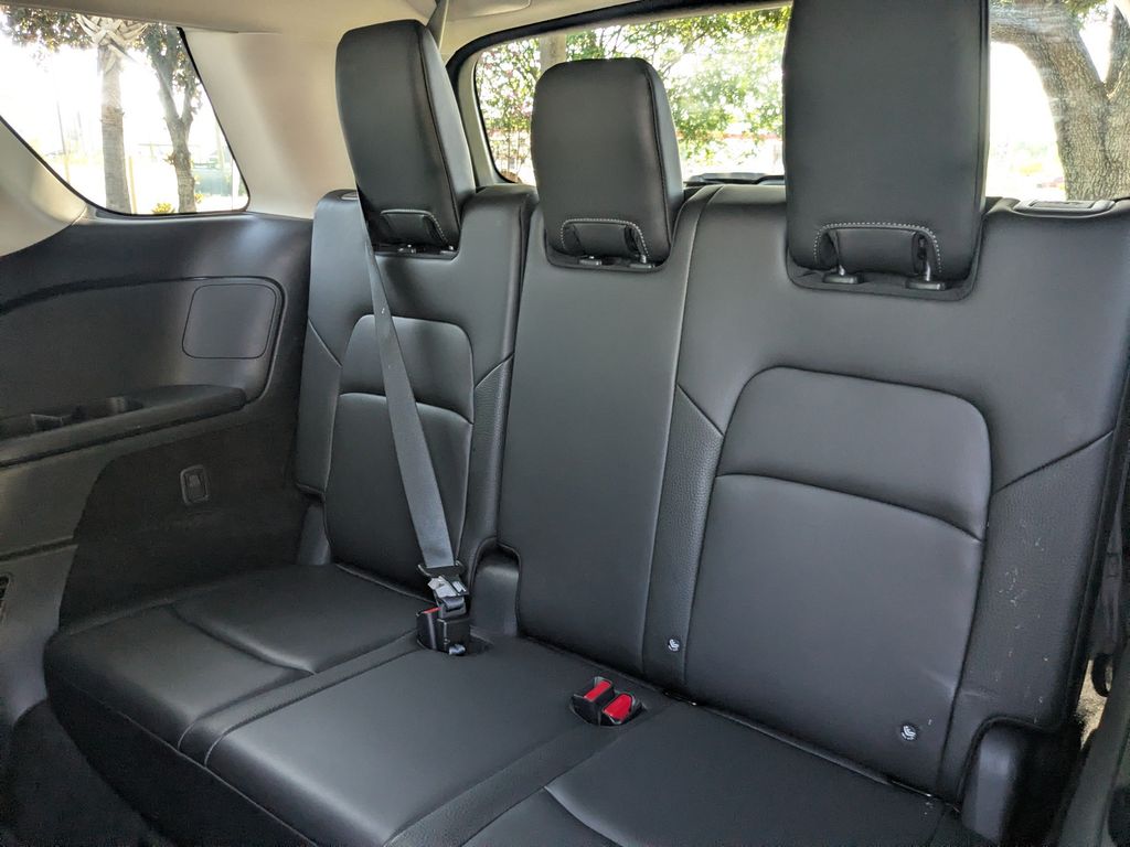 Used 2025 Nissan Pathfinder SUV