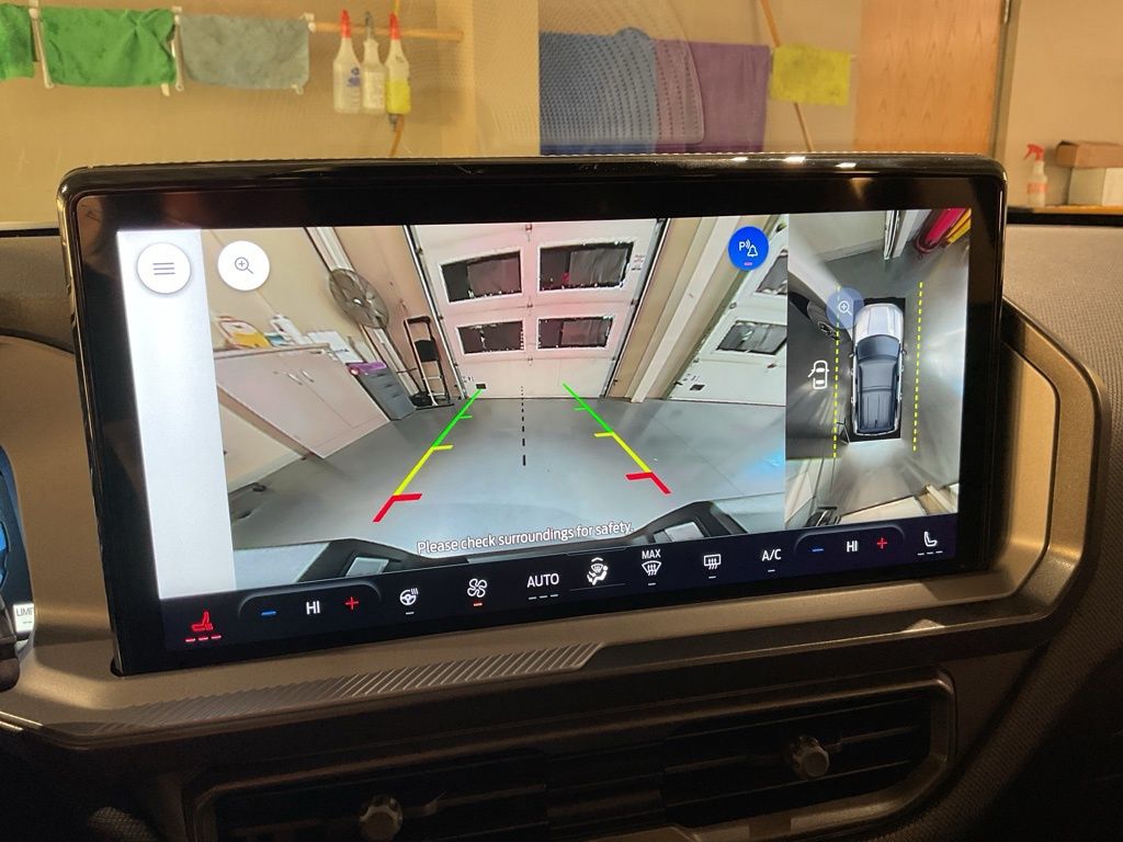 New 2025 White Ford Outer Banks image 17