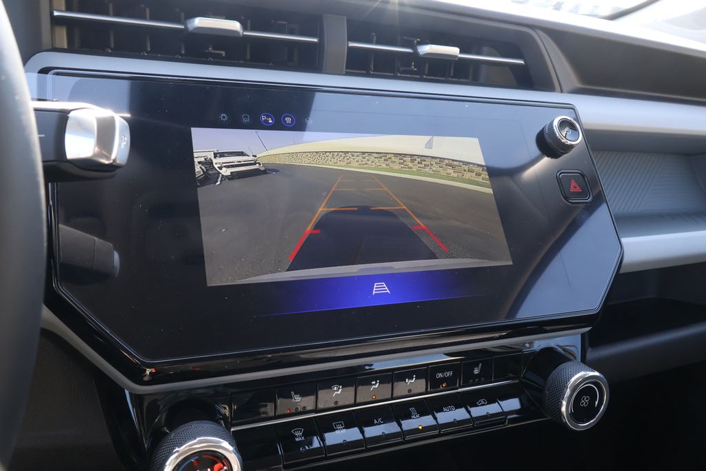 Thumbnail: 2027 Chevrolet Bolt EV - 27