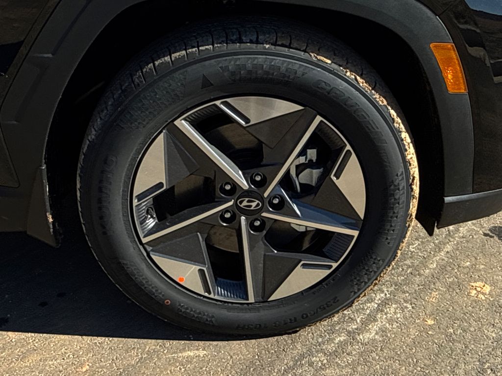 New 2026 Black HYUNDAI SEL image 13