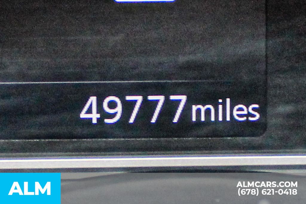 Used 2024 Blue Nissan 1.6 SV image 37