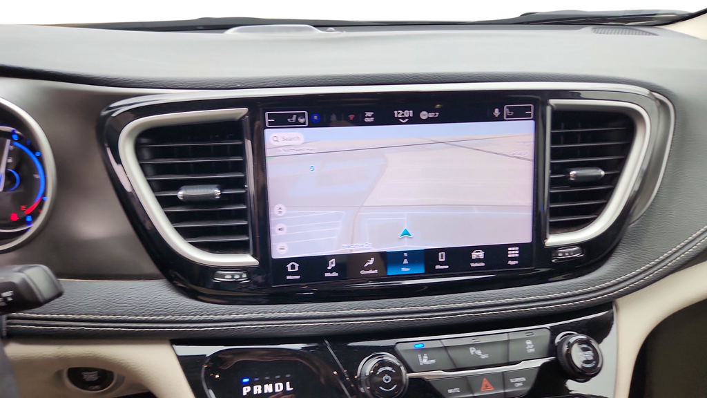 2024 Chrysler Pacifica Hybrid