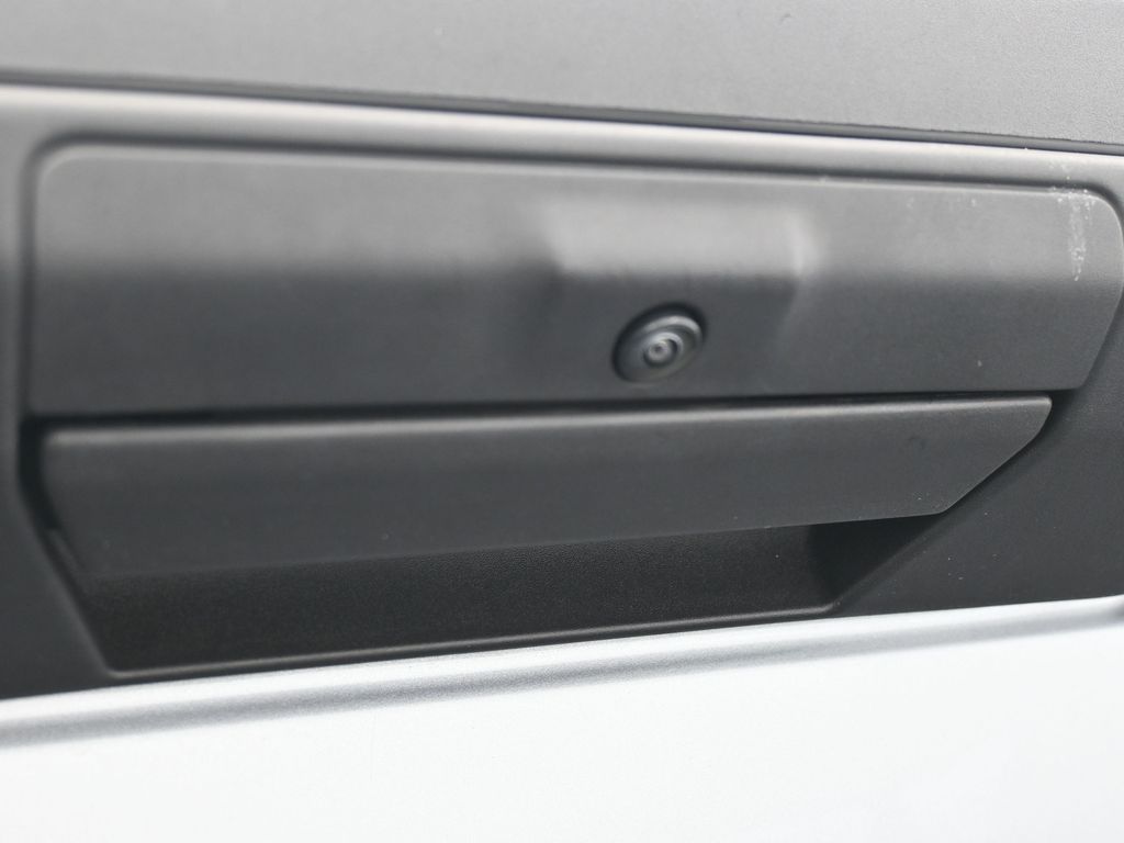 Used 2023 Iconic Silver Metallic Ford XL image 31